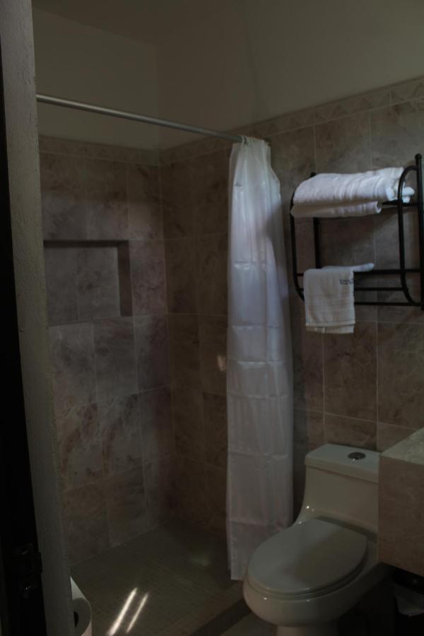 Hotel Casona Margot Valladolid  Esterno foto