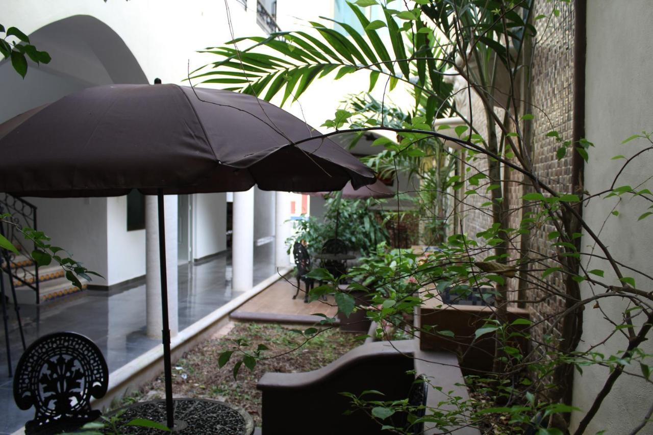 Hotel Casona Margot Valladolid  Esterno foto