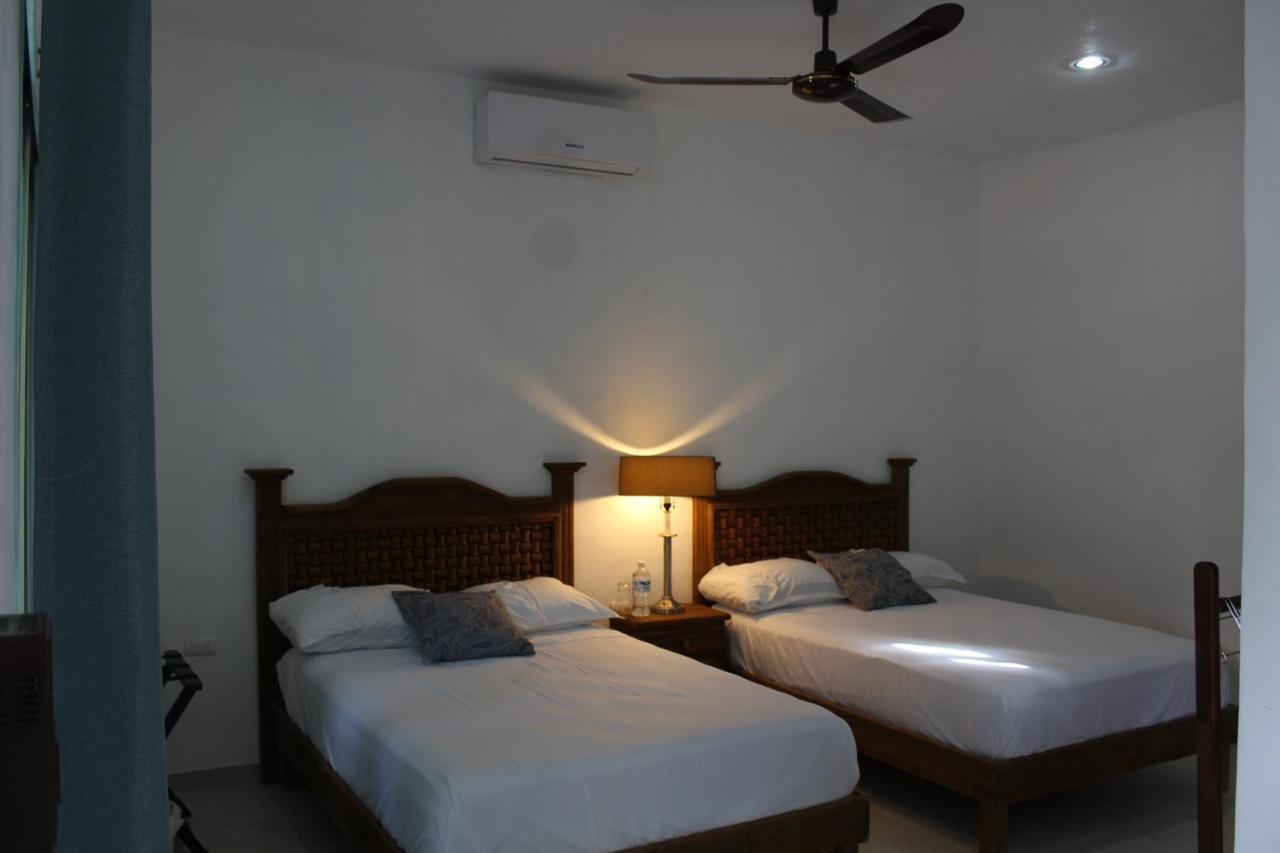 Hotel Casona Margot Valladolid  Esterno foto