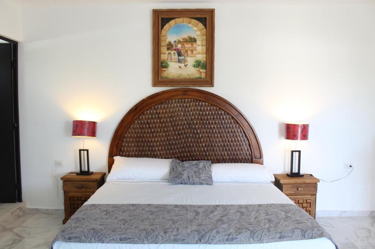 Hotel Casona Margot Valladolid  Esterno foto