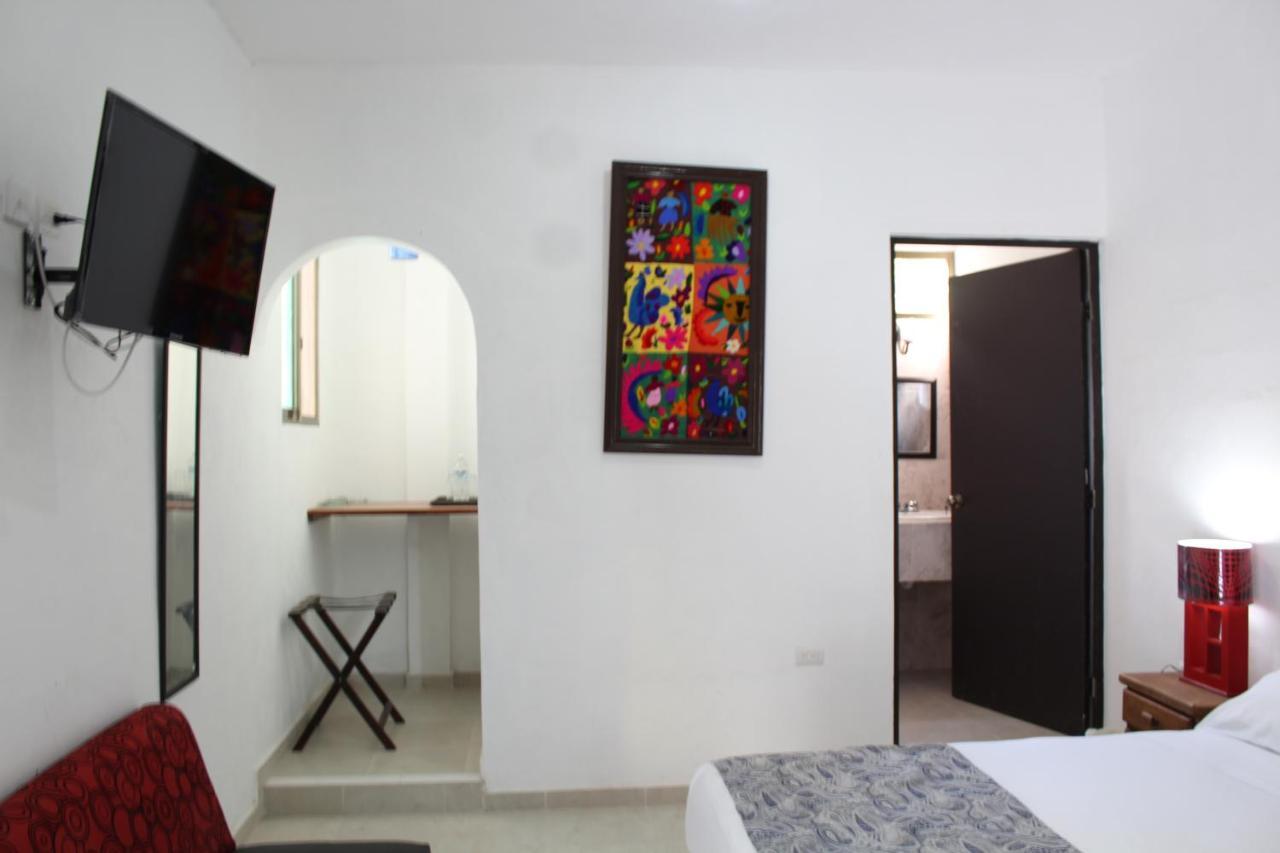 Hotel Casona Margot Valladolid  Esterno foto