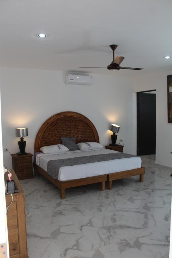 Hotel Casona Margot Valladolid  Esterno foto