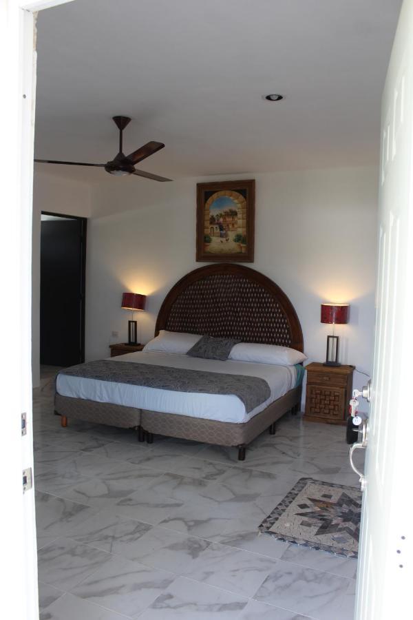 Hotel Casona Margot Valladolid  Esterno foto