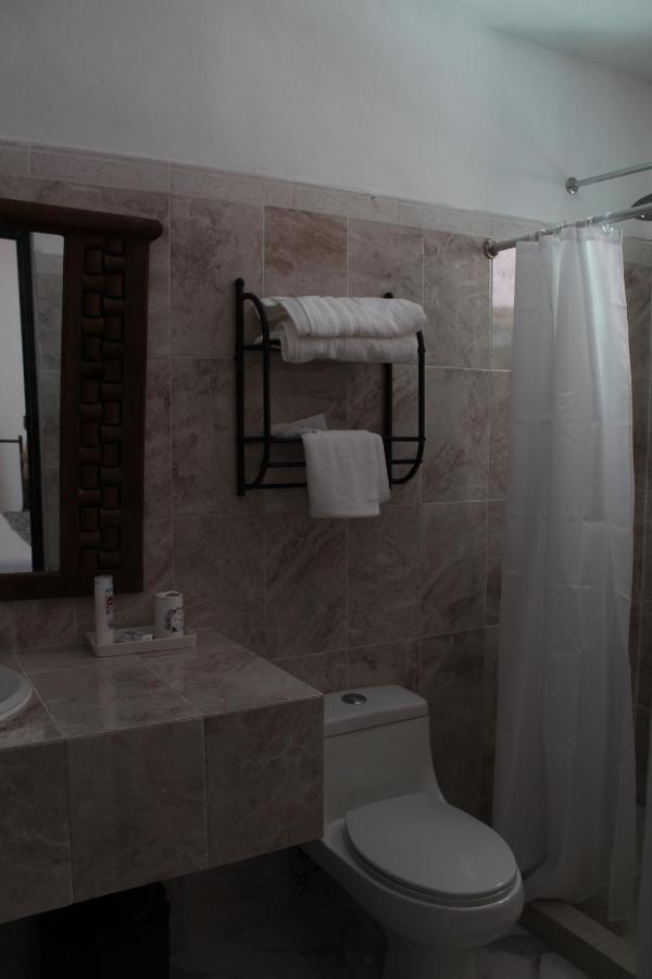 Hotel Casona Margot Valladolid  Esterno foto